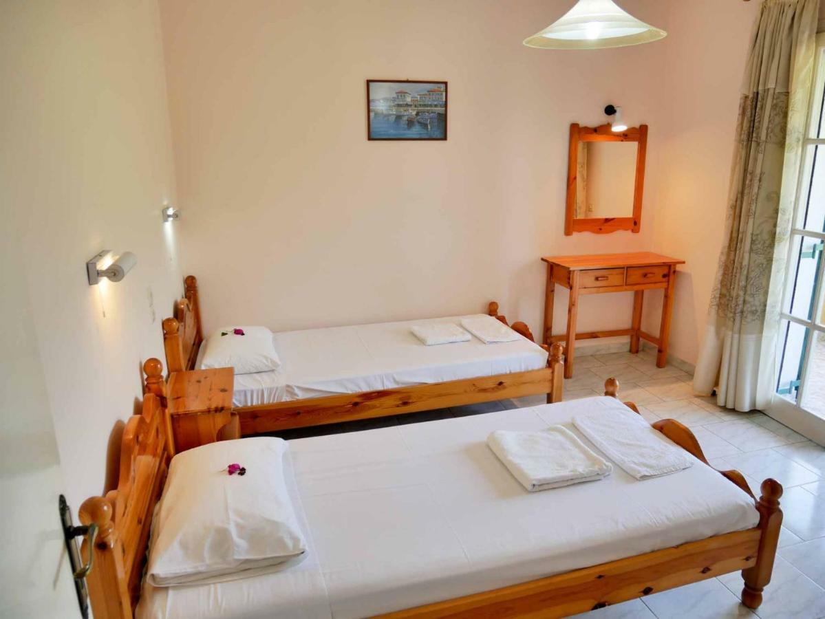 Yiannis Apartments Agios Georgios Pagoi Corfu Agios Georgios Pagon Dış mekan fotoğraf
