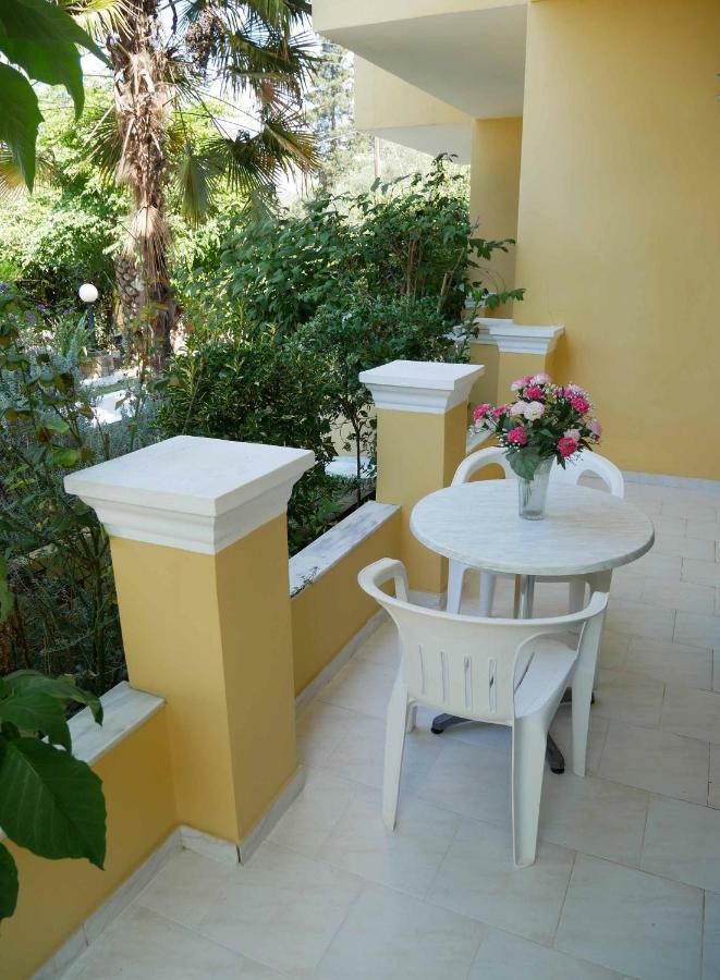 Yiannis Apartments Agios Georgios Pagoi Corfu Agios Georgios Pagon Dış mekan fotoğraf
