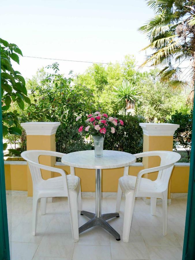 Yiannis Apartments Agios Georgios Pagoi Corfu Agios Georgios Pagon Dış mekan fotoğraf