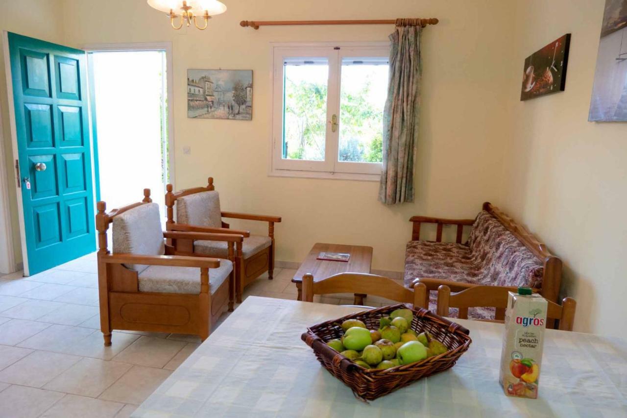 Yiannis Apartments Agios Georgios Pagoi Corfu Agios Georgios Pagon Dış mekan fotoğraf