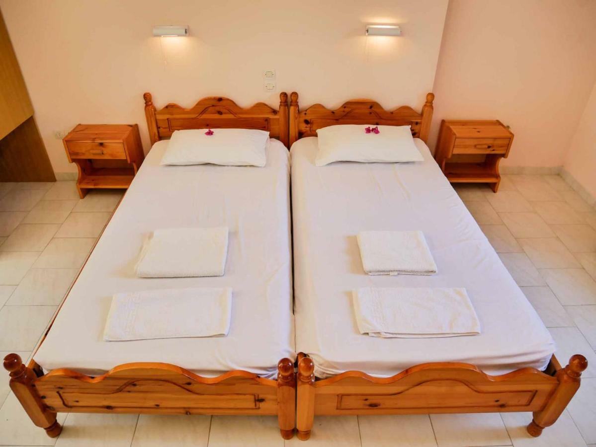 Yiannis Apartments Agios Georgios Pagoi Corfu Agios Georgios Pagon Dış mekan fotoğraf