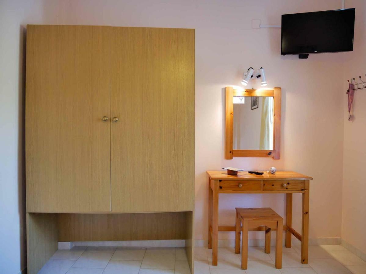 Yiannis Apartments Agios Georgios Pagoi Corfu Agios Georgios Pagon Dış mekan fotoğraf