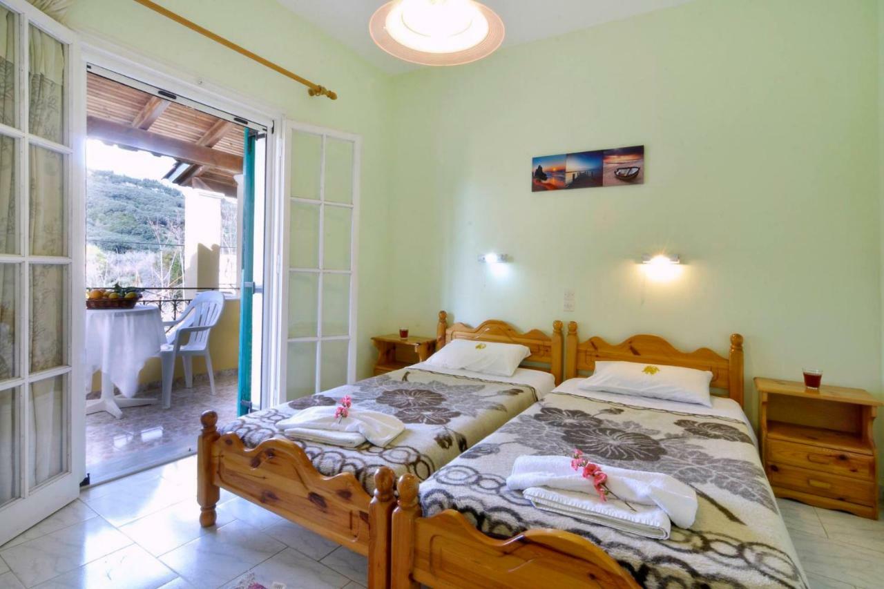 Yiannis Apartments Agios Georgios Pagoi Corfu Agios Georgios Pagon Dış mekan fotoğraf